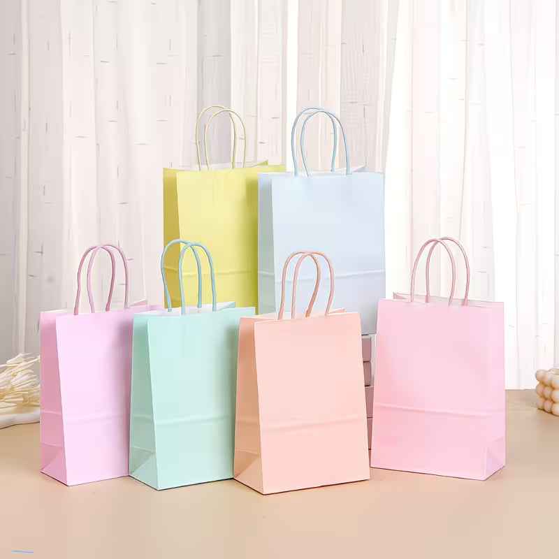 FAVOUR + LOOT BAGS
