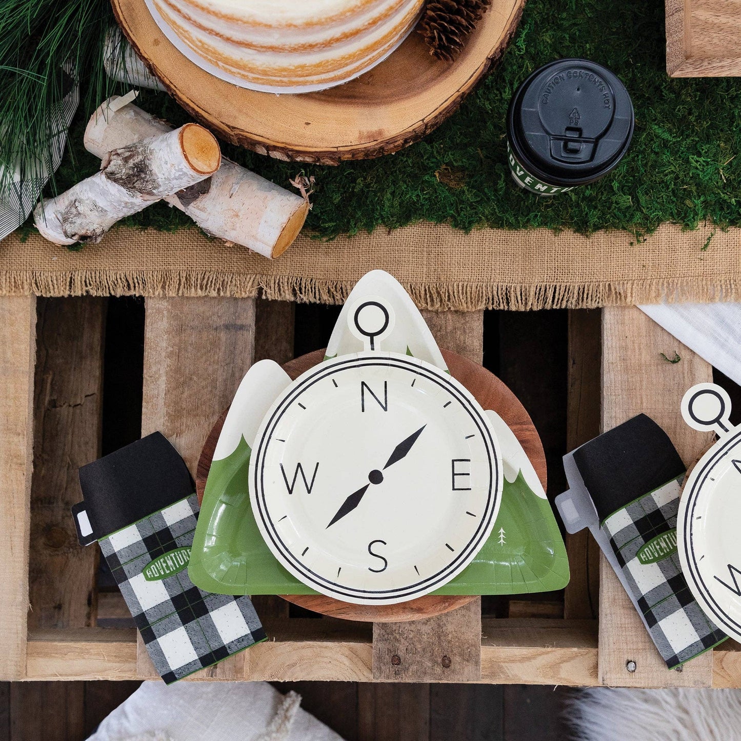 ADVENTURE COMPASS SHAPED PLATE 🧭